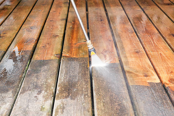 Best Concrete Pressure Washing  in Ronkonkoma, NY